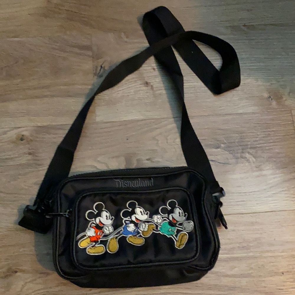 Disneyland Mickey mouse fanny pack/cross body bag